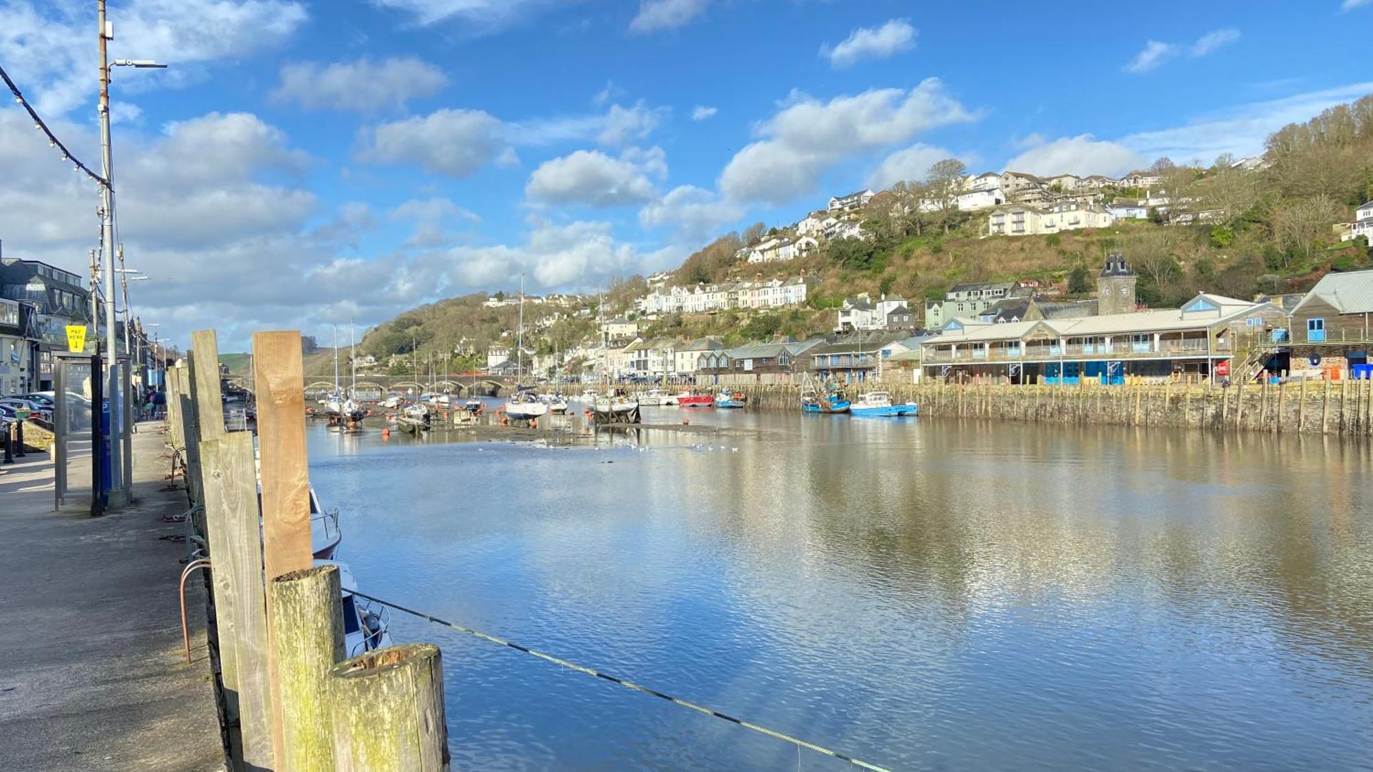Looe With A View - Entire Apartment With Free Allocated Parking ภายนอก รูปภาพ